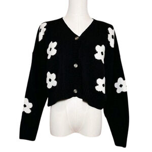 Love Tree Black White Floral Cropped Long Sleeve Button Cardigan Large Whimsical